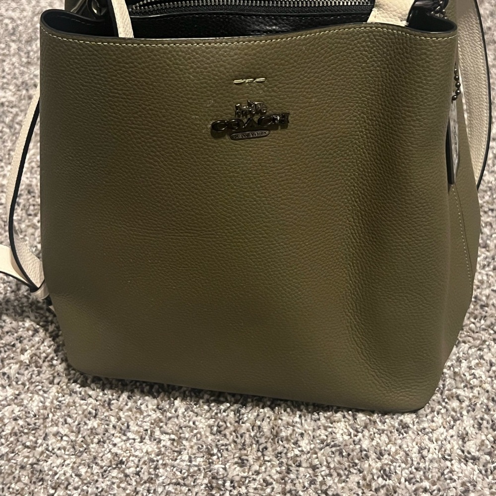Coach bucket bag